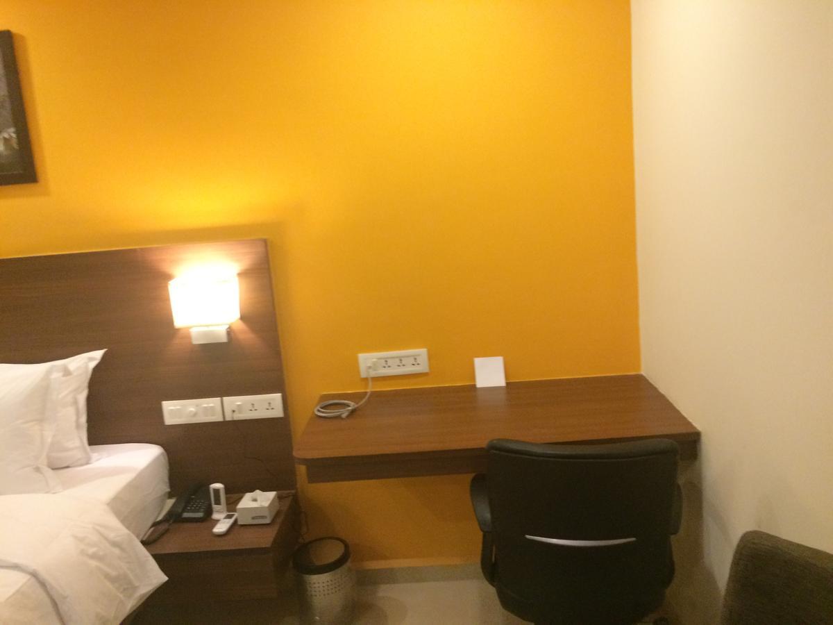 Best Western Alkapuri, Vadodara Eksteriør bilde