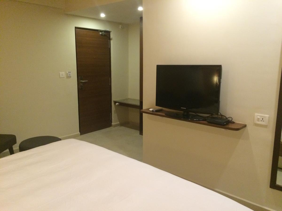 Best Western Alkapuri, Vadodara Eksteriør bilde