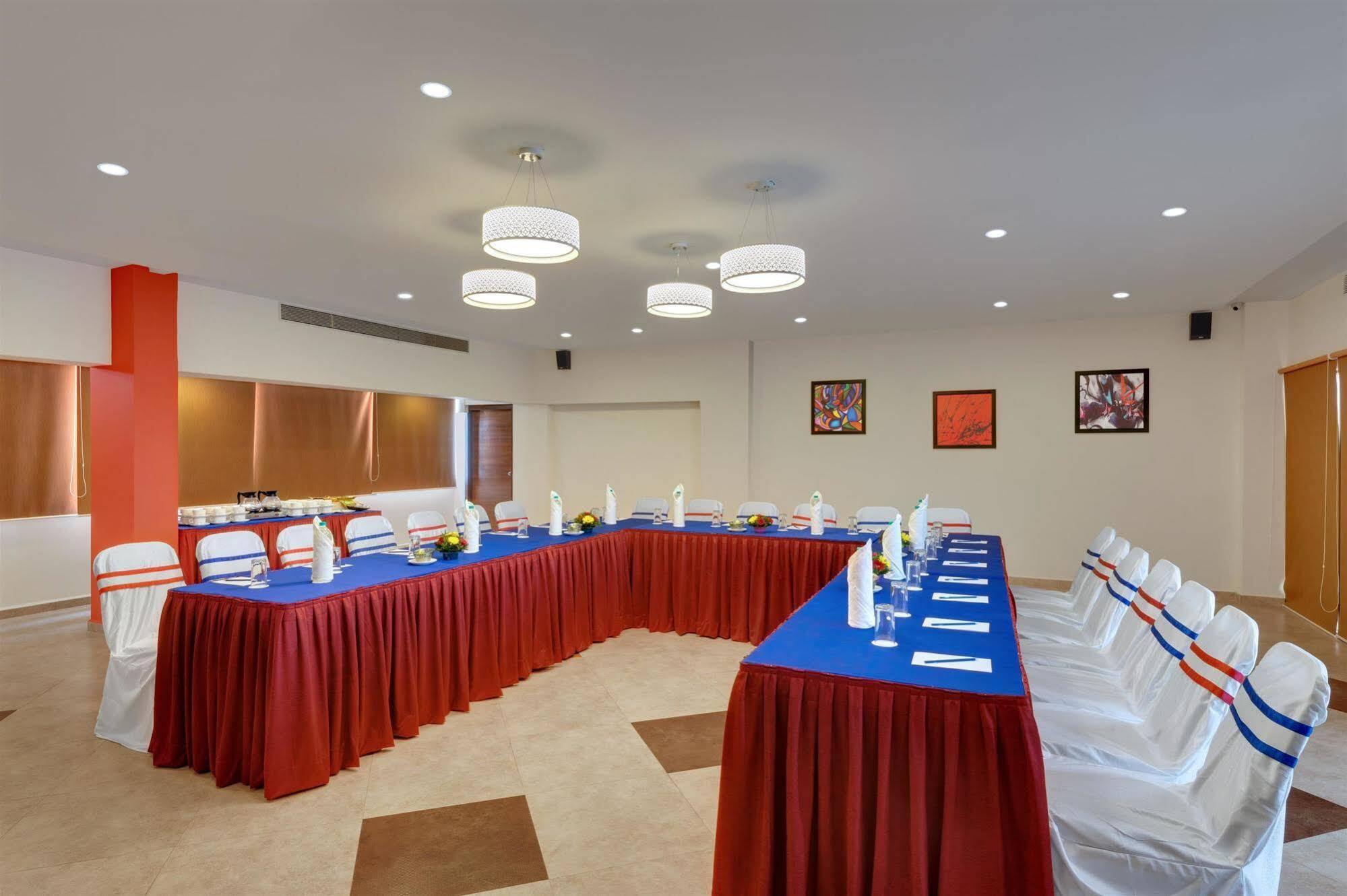 Best Western Alkapuri, Vadodara Eksteriør bilde