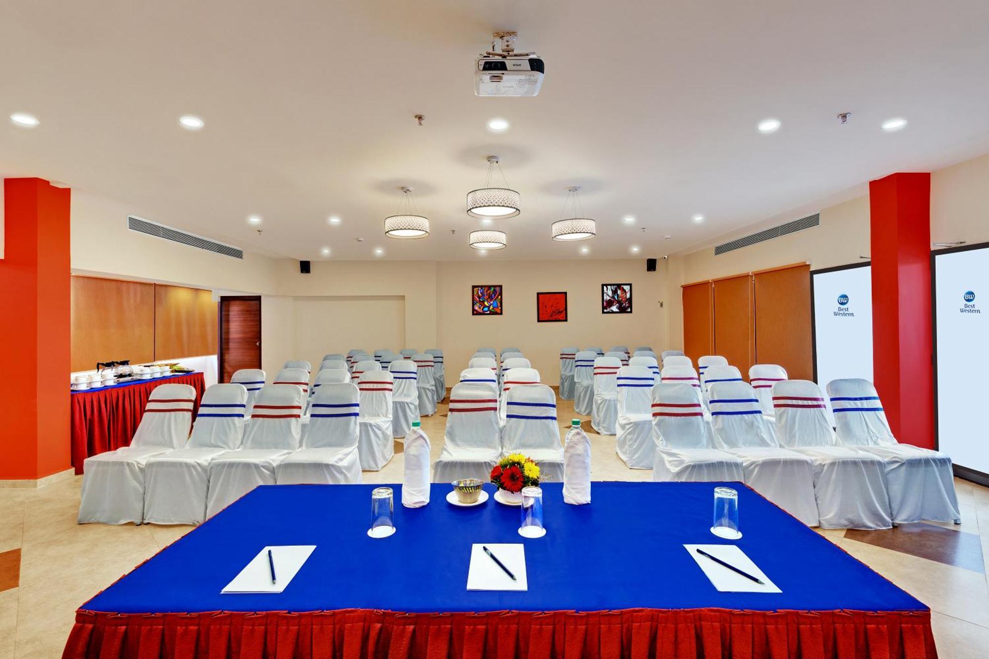 Best Western Alkapuri, Vadodara Eksteriør bilde