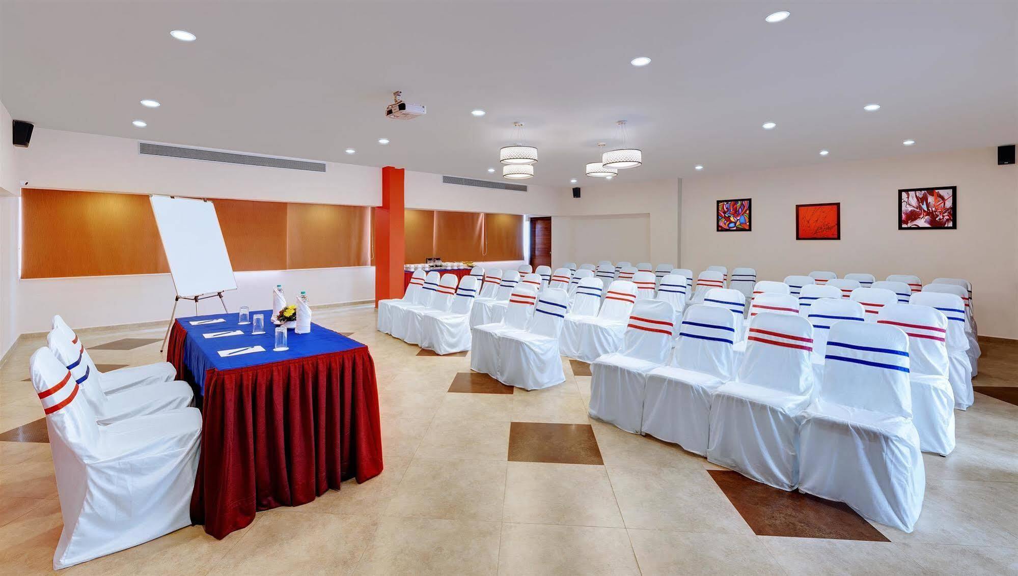 Best Western Alkapuri, Vadodara Eksteriør bilde