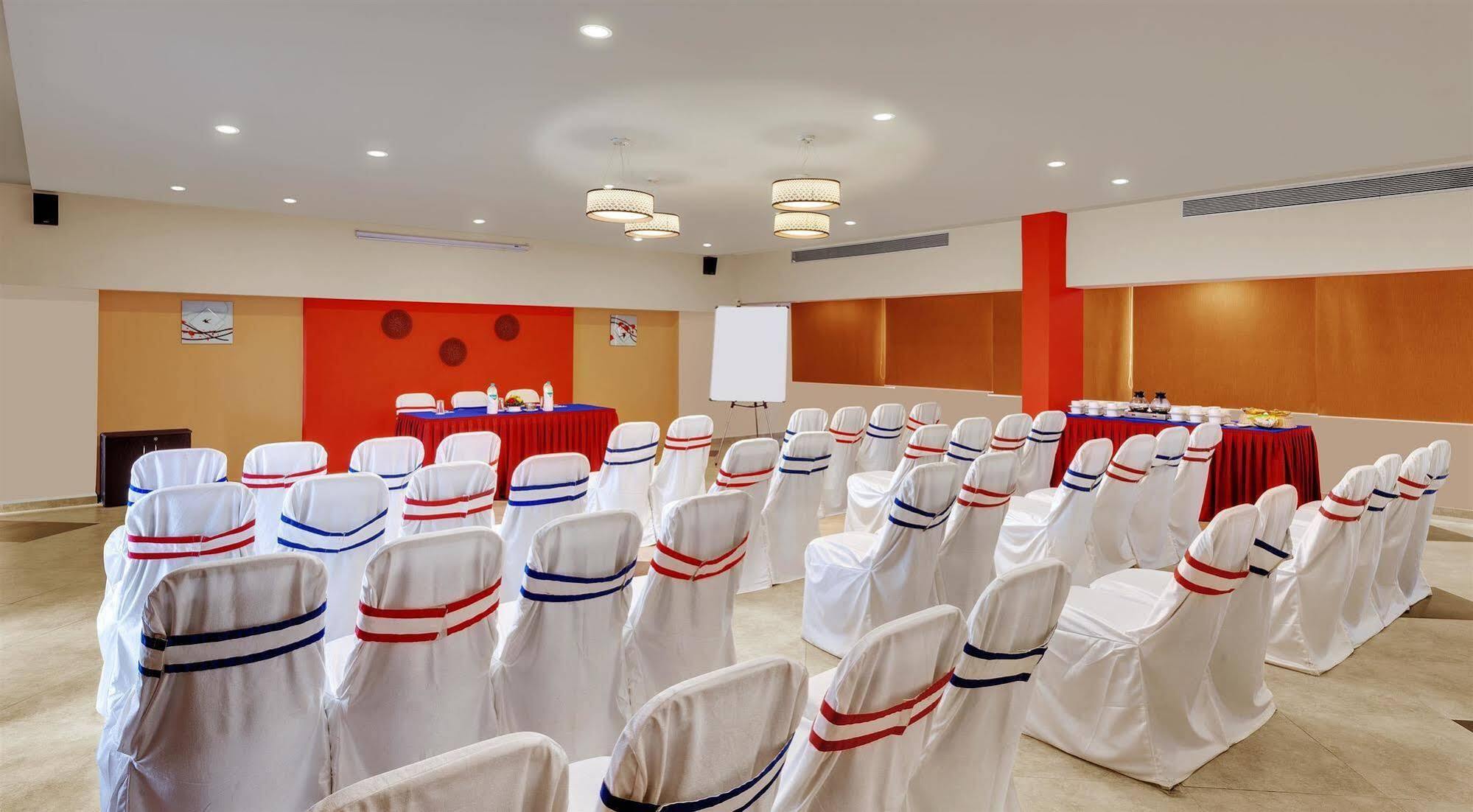 Best Western Alkapuri, Vadodara Eksteriør bilde