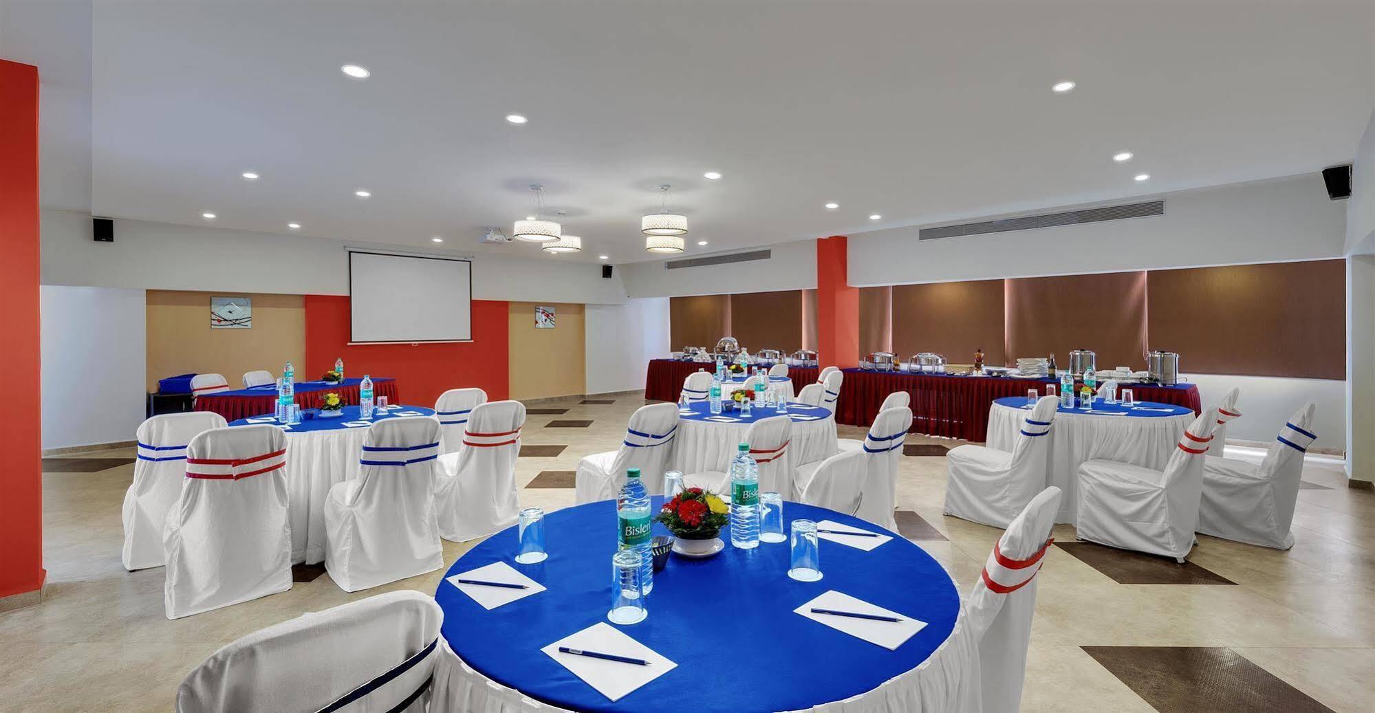 Best Western Alkapuri, Vadodara Eksteriør bilde